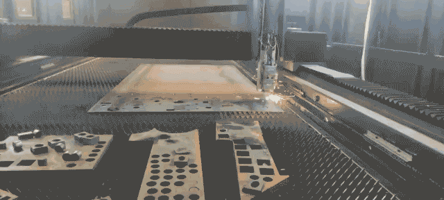 1-21112914005A62.gif